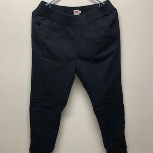 Levi’s Women’s Black Pants